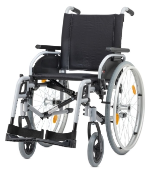 Rollstuhl Pyro Start Plus, Steckachse, TrBr, silber-met., PU, höheneinstellbares Seitenteil,